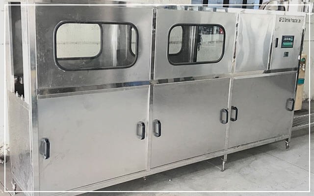 20 Lt Automatic Jar Filling Machine